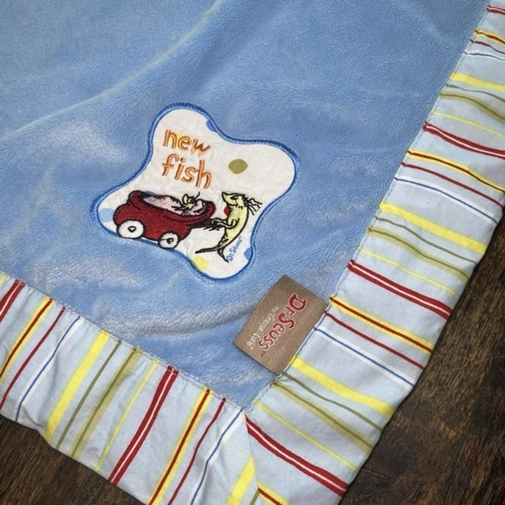 Trend Lab Dr. Seuss One Fish Two Fish Receiving‎ Baby Blanket